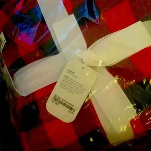 Pretty warmth plush Robe SEALED Package